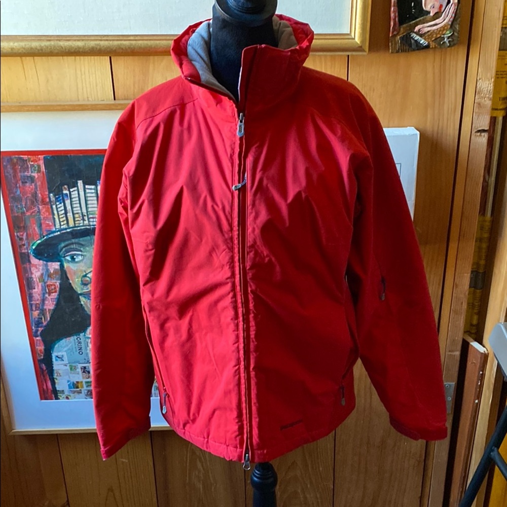 Vintage (2000s) Patagonia Red Ski & Snow Jacket with High Collar and zip…